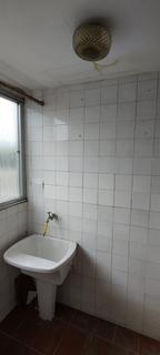 Image 3 - 299073