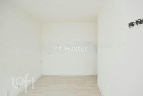 Image 7 - 299359