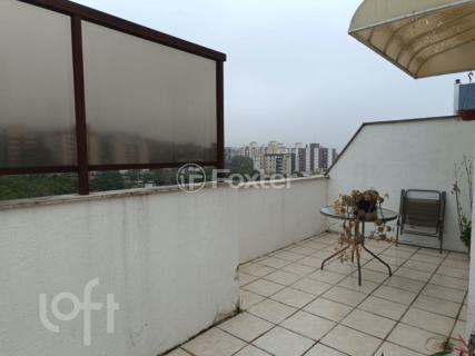 Image 17 - 299425