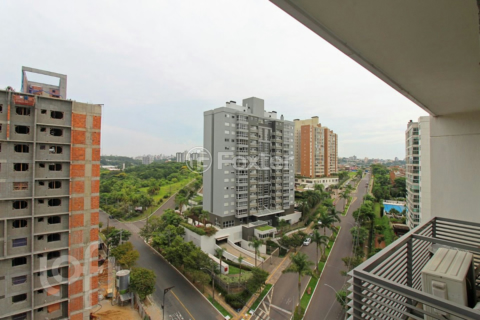 Image 21 - 299674