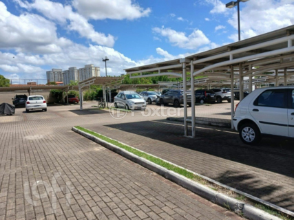 Image 17 - 299783