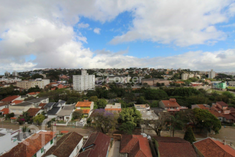 Image 37 - 299943