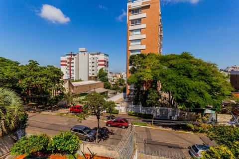 Image 34 - 300258