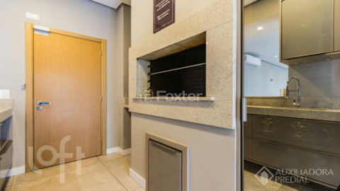 Image 31 - 300602