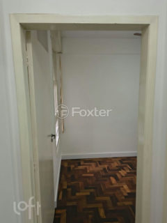 Image 3 - 301240
