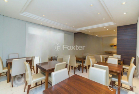 Image 21 - 301505