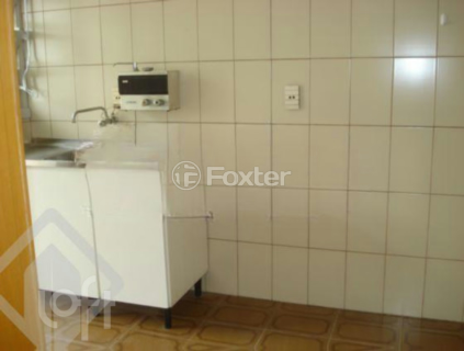 Image 2 - 301902