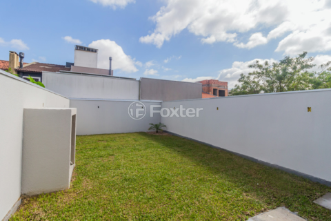 Image 35 - 302103