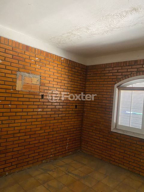 Image 7 - 302183