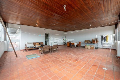 Image 28 - 302251