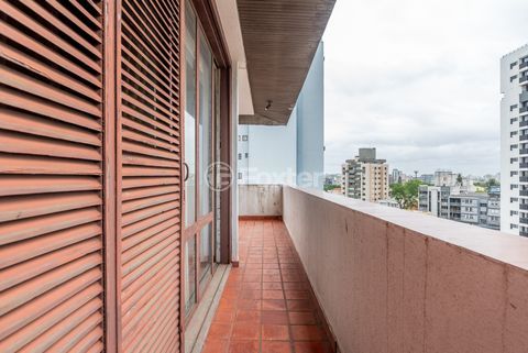 Image 30 - 302251