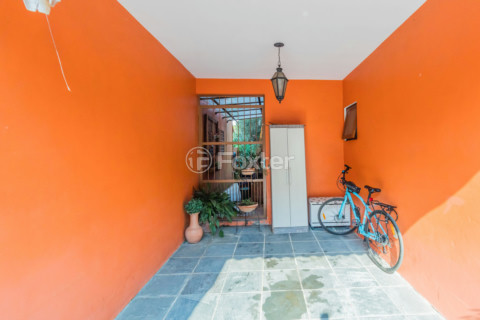 Image 34 - 302252