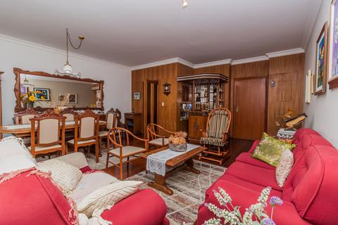 Image 3 - 302519