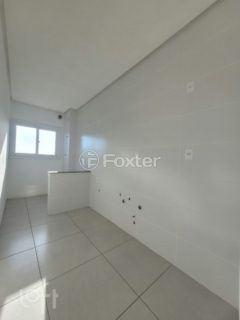 Image 27 - 302636