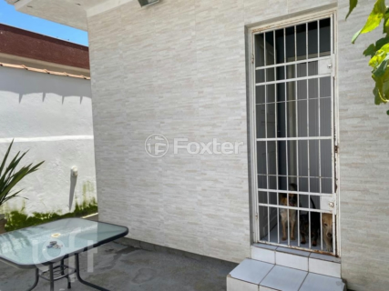 Image 26 - 303042