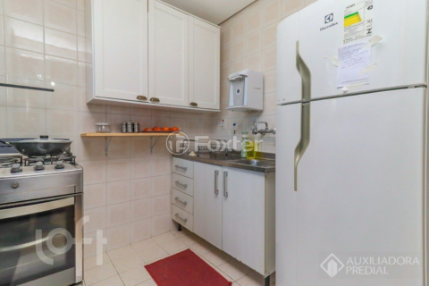Image 6 - 303178