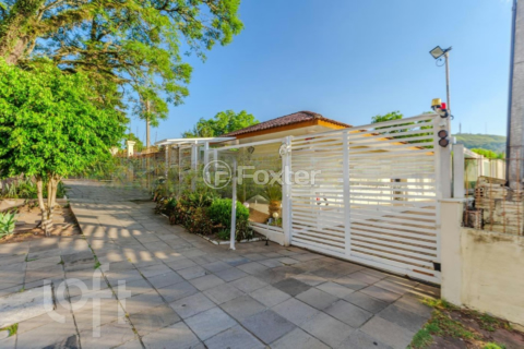 Image 32 - 303257