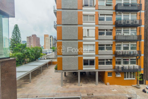 Image 34 - 303317
