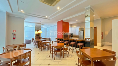 Image 29 - 303324
