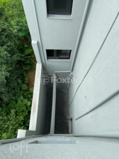 Image 28 - 303387