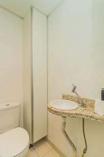 Image 33 - 303421