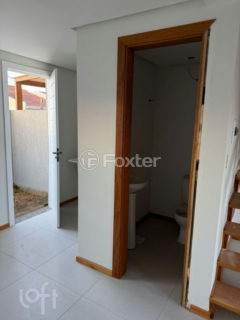 Image 21 - 303515