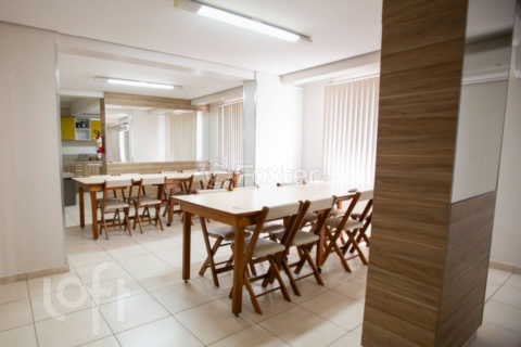 Image 32 - 303527