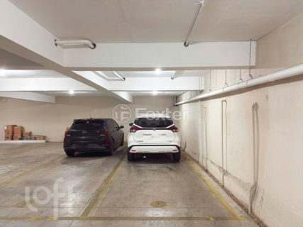 Image 31 - 303790