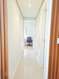 Image 6 - 303790