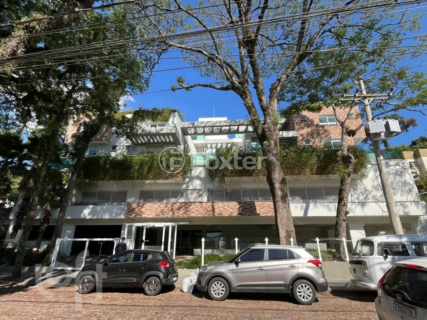 Image 3 - 303879