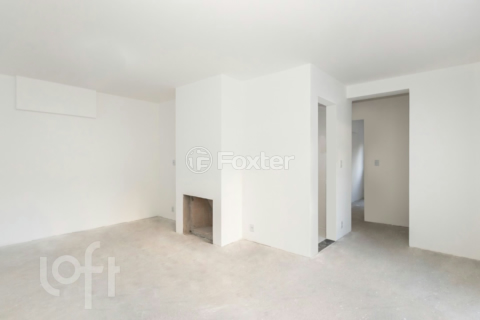 Image 21 - 304006