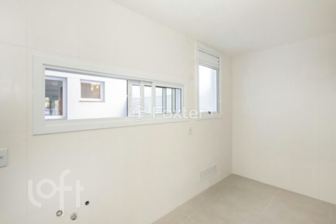 Image 3 - 304006