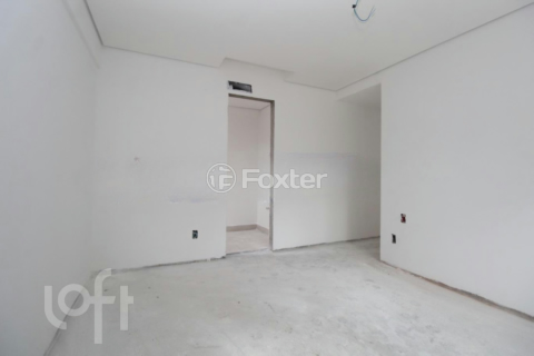 Image 7 - 304052