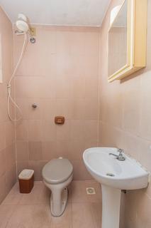 Image 34 - 304137