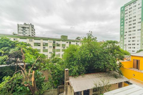 Image 19 - 304191