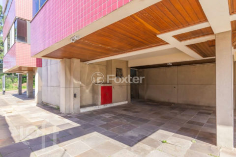 Image 21 - 304260