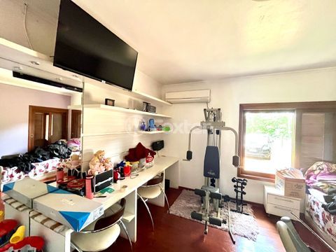 Image 37 - 304285