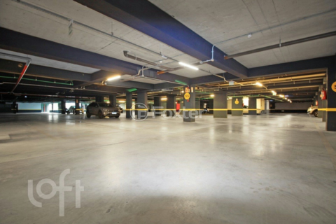 Image 43 - 304318