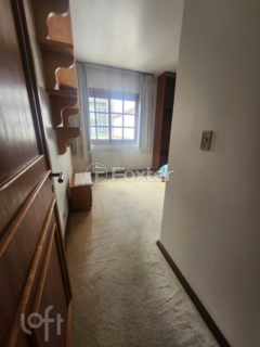 Image 7 - 304748