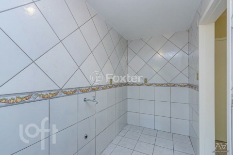 Image 6 - 304772