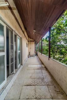 Image 25 - 304865