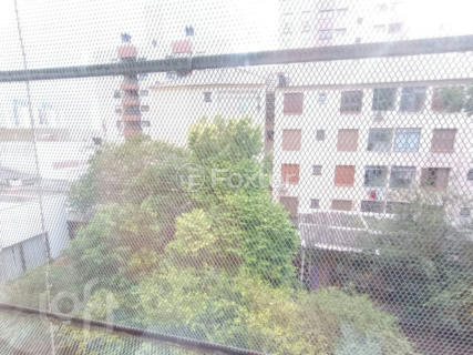 Image 10 - 304900