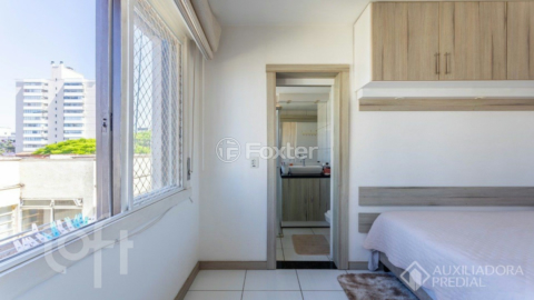 Image 7 - 304985