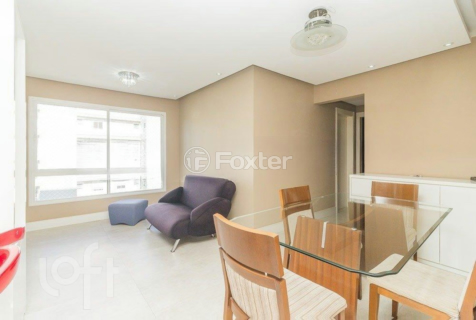 Image 30 - 305113