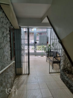 Image 35 - 305233