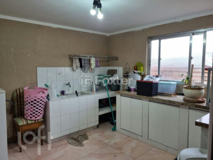 Image 21 - 305233