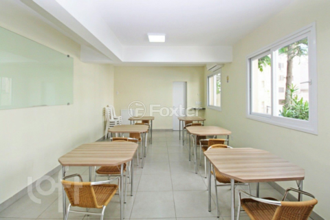 Image 25 - 305265