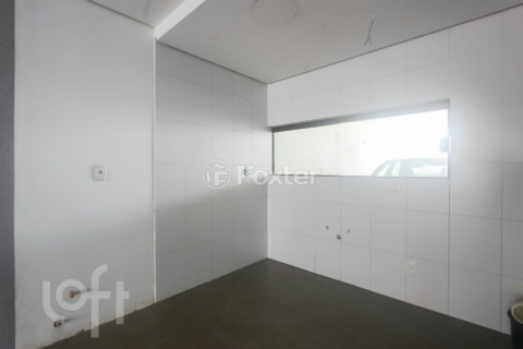 Image 7 - 305316