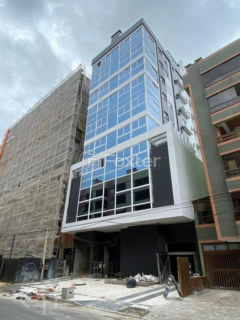 Image 43 - 305399