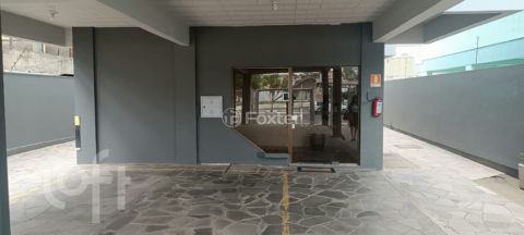 Image 24 - 305462